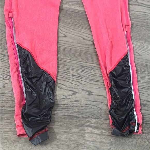 Lole Pink and Black Leggings Elastic Waistband size small NEW WITH TAGS - Picture 3 of 9